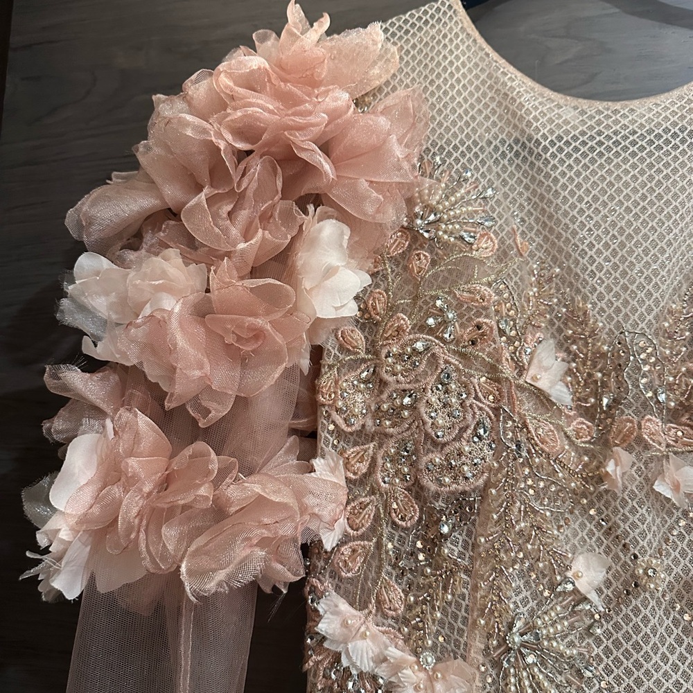 Elegant Floral Embellished Dress - Picture 9 of 14